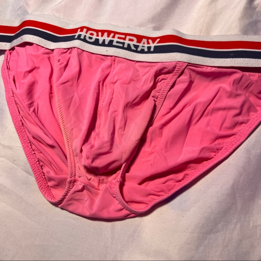 Pink Howeray Breifs Medium